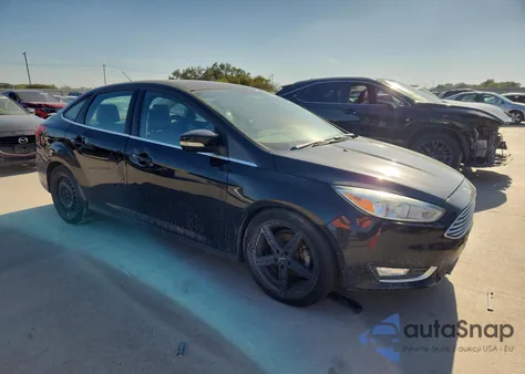 2016 Ford Focus Titanium from USA, damaged, VIN 1FADP3J26GL301109